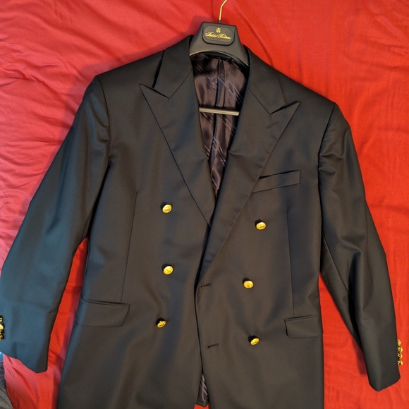 Brooks Brothers Navy Blazer with Gold Buttons - Picture 3 of 7